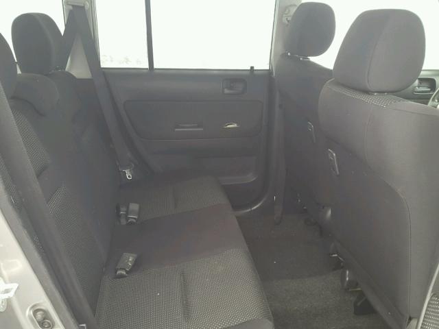 JTLKT324150213567 - 2005 TOYOTA SCION XB GRAY photo 6