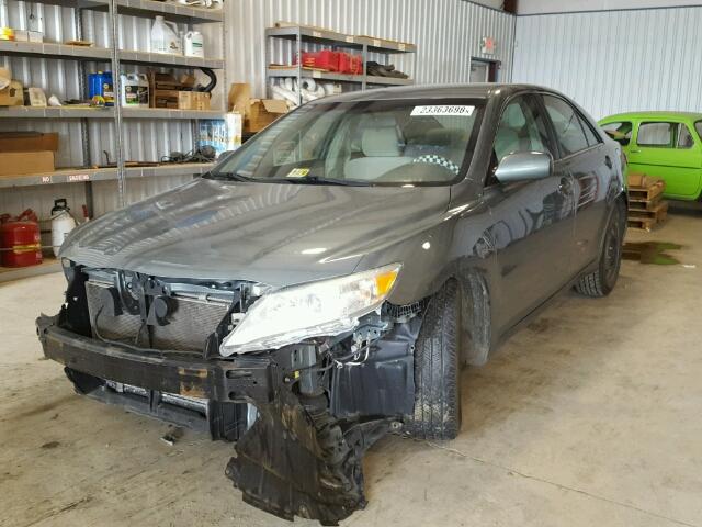 4T1BF3EK7BU596878 - 2011 TOYOTA CAMRY BASE GREEN photo 2