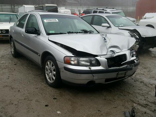 YV1RS61R222134026 - 2002 VOLVO S60 SILVER photo 1