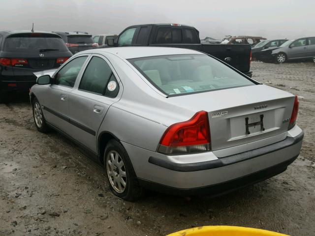 YV1RS61R222134026 - 2002 VOLVO S60 SILVER photo 3