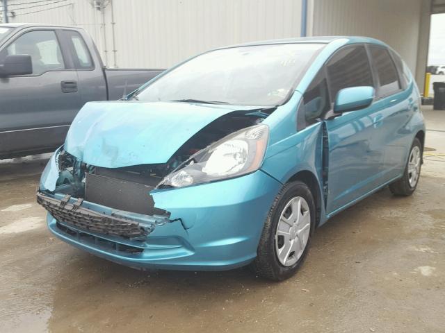 JHMGE8H37DC015014 - 2013 HONDA FIT GREEN photo 2