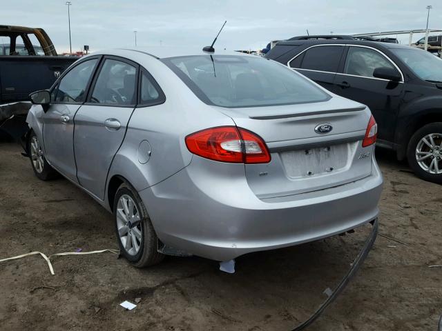 3FADP4BJ3CM153490 - 2012 FORD FIESTA SE SILVER photo 3