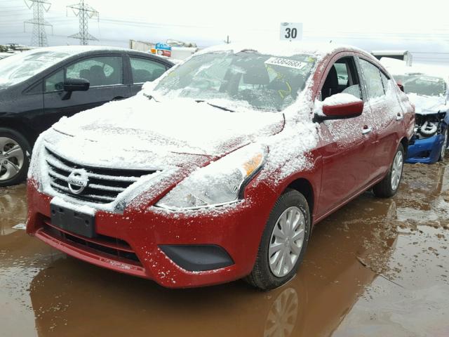 3N1CN7AP1FL931303 - 2015 NISSAN VERSA S RED photo 2