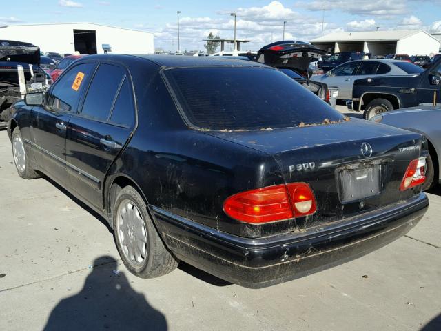 WDBJF25F6WA446604 - 1998 MERCEDES-BENZ E 300TD BLACK photo 3