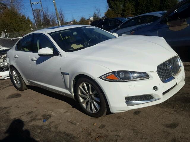 SAJWA0FB2CLS29851 - 2012 JAGUAR XF WHITE photo 1