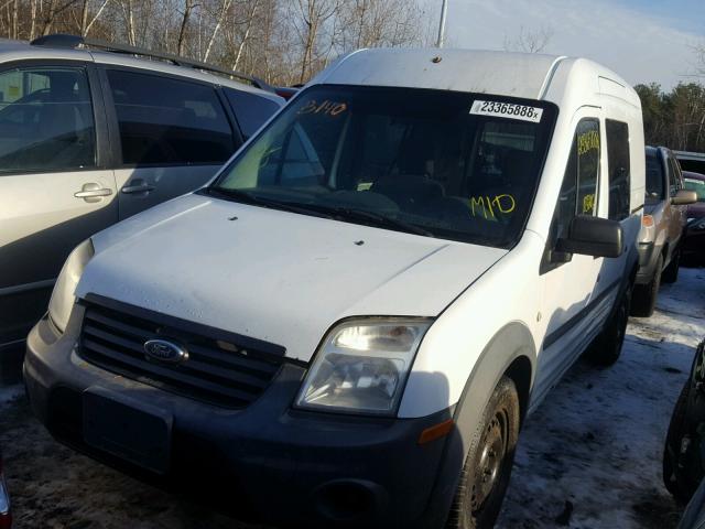 NM0LS6AN8AT003990 - 2010 FORD TRANSIT CO WHITE photo 2