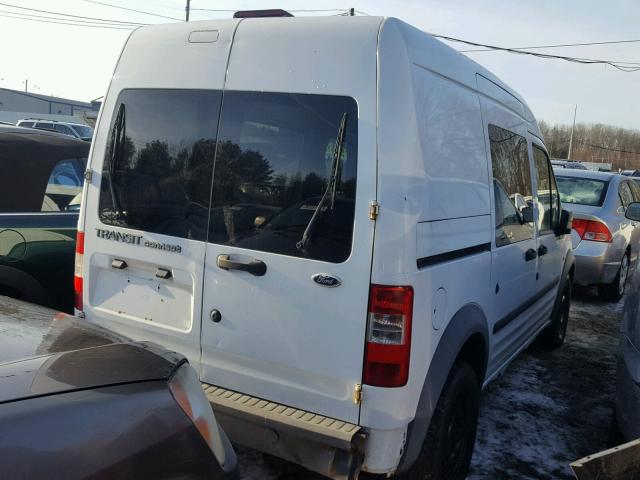 NM0LS6AN8AT003990 - 2010 FORD TRANSIT CO WHITE photo 4