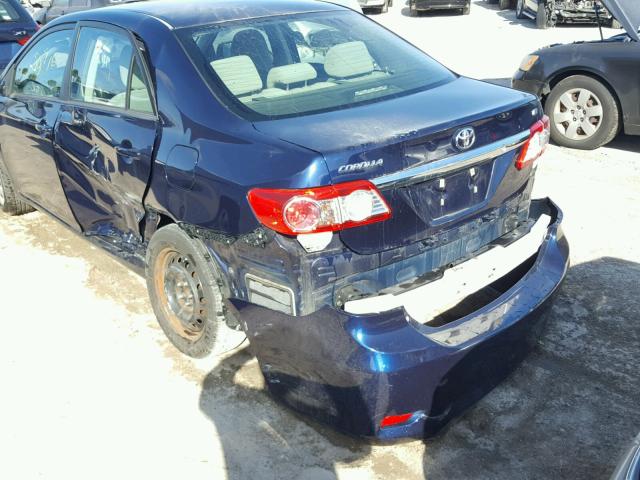 2T1BU4EE9CC845609 - 2012 TOYOTA COROLLA BA BLUE photo 9