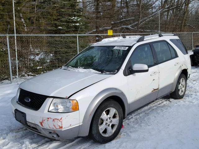 1FMZK02116GA48657 - 2006 FORD FREESTYLE WHITE photo 2