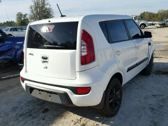 KNDJT2A60C7445764 - 2012 KIA SOUL +/!/S WHITE photo 4