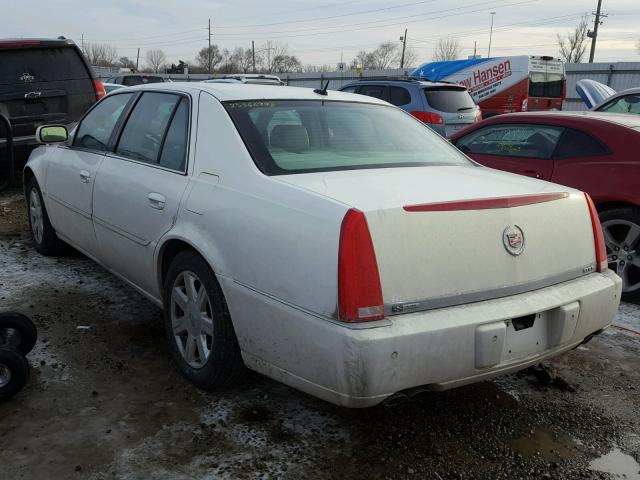 1G6KD57Y77U167628 - 2007 CADILLAC DTS WHITE photo 3