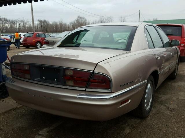 1G4CW52KXX4625009 - 1999 BUICK PARK AVENU WHITE photo 4