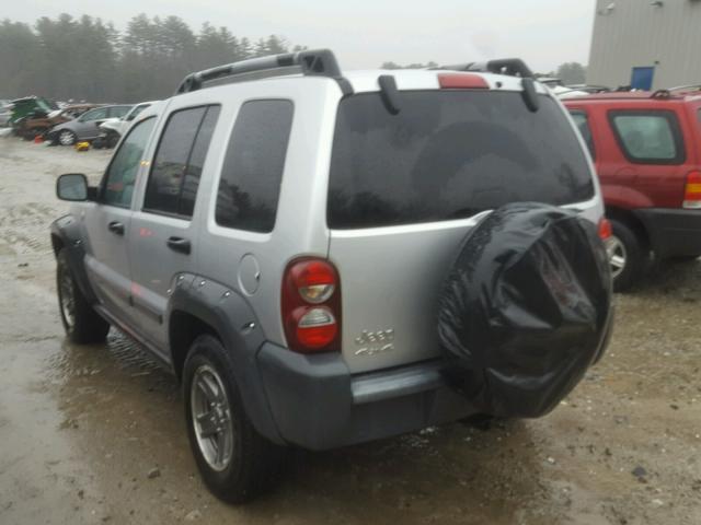 1J4GL38K65W725341 - 2005 JEEP LIBERTY RE GRAY photo 3