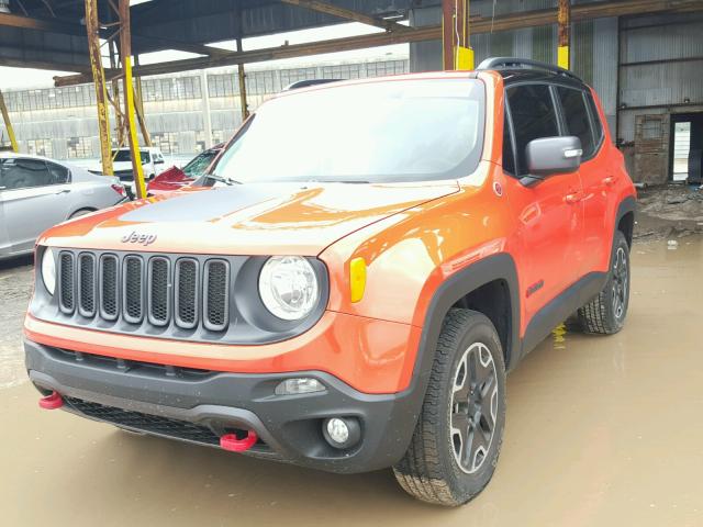 ZACCJBCT8GPC91590 - 2016 JEEP RENEGADE T ORANGE photo 2