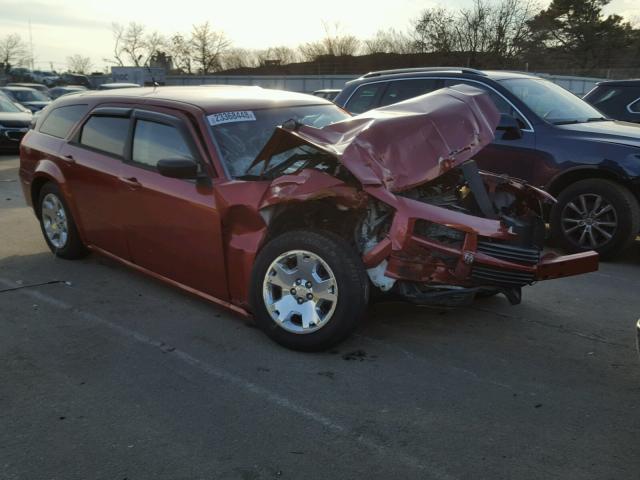 2D4FV47T98H130288 - 2008 DODGE MAGNUM RED photo 1