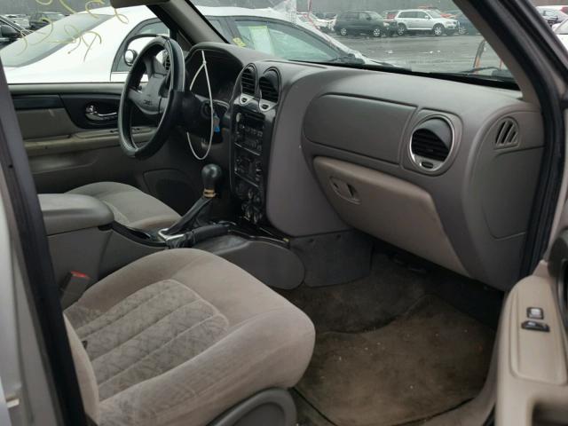 1GKET16S546186685 - 2004 GMC ENVOY XL SILVER photo 5