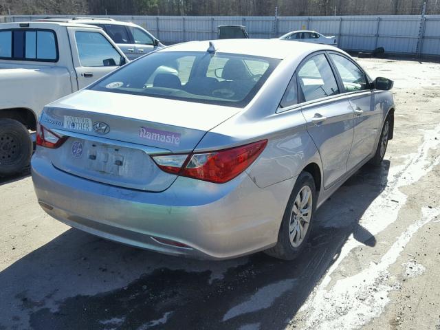 5NPEB4AC0BH041105 - 2011 HYUNDAI SONATA GLS SILVER photo 4