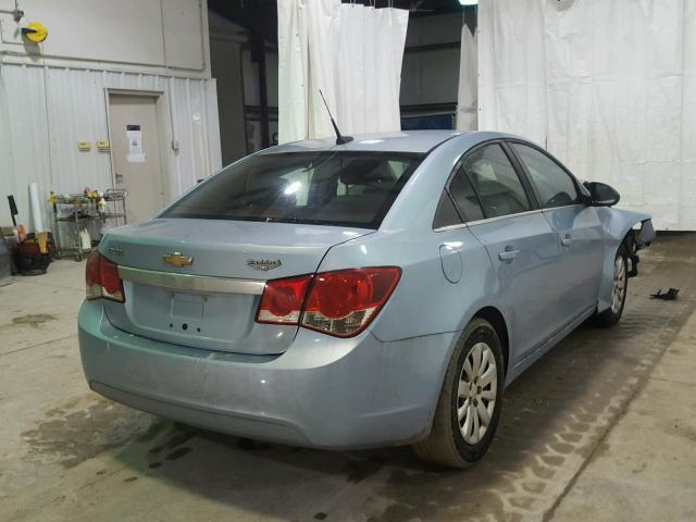 1G1PC5SH4B7104712 - 2011 CHEVROLET CRUZE LS BLUE photo 4