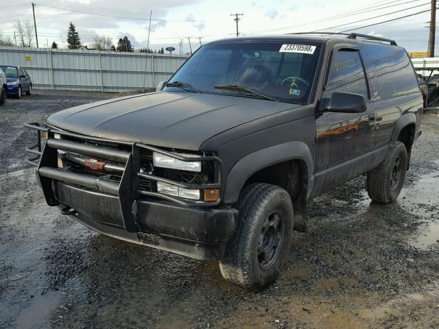 3GNEK18RXVG190604 - 1997 CHEVROLET TAHOE K150 MAROON photo 2