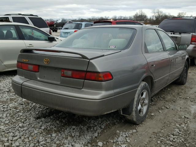 4T1BG22K6WU221646 - 1998 TOYOTA CAMRY CE BEIGE photo 4