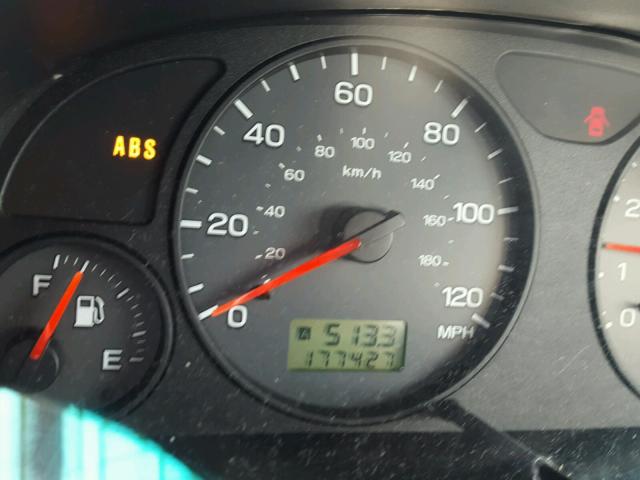 JF1SF65602H726880 - 2002 SUBARU FORESTER S 银色 照片 8