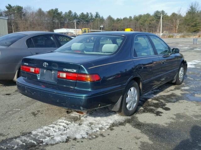 4T1BG22K6WU847469 - 1998 TOYOTA CAMRY CE GREEN photo 4