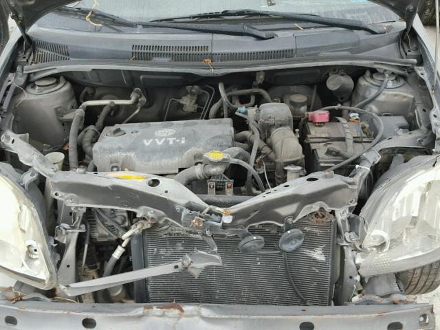 JTKKT624150106489 - 2005 TOYOTA SCION XA GRAY photo 7