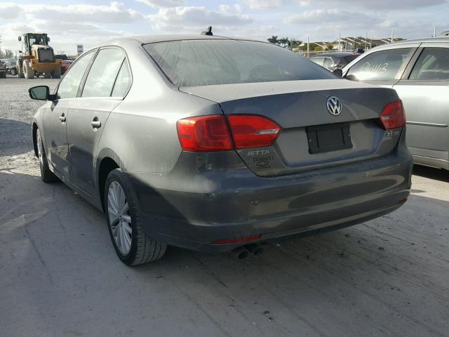 3VWLX7AJXCM469667 - 2012 VOLKSWAGEN JETTA SEL GRAY photo 3