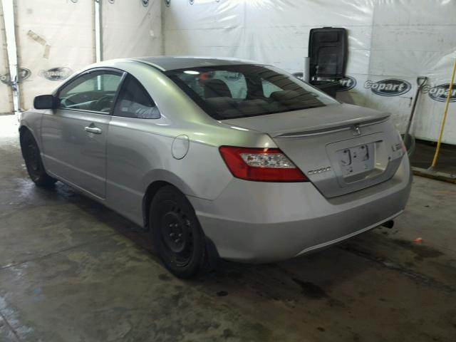 2HGFG12608H507387 - 2008 HONDA CIVIC LX SILVER photo 3