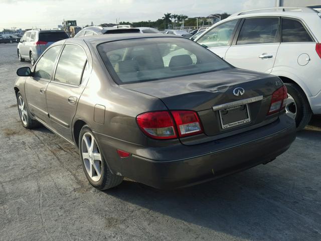 JNKDA31AX2T026032 - 2002 INFINITI I35 BROWN photo 3