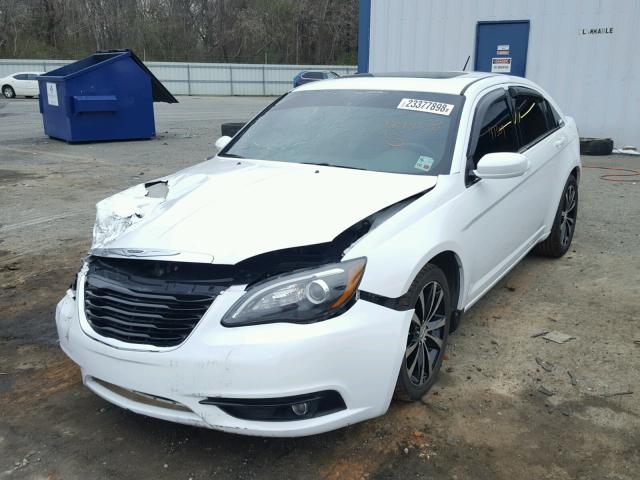 1C3CCBBB3DN729458 - 2013 CHRYSLER 200 TOURIN WHITE photo 2