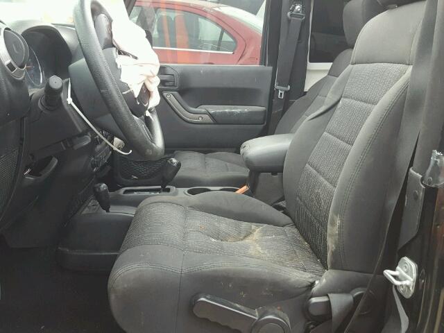 1C4AJWAG9CL281220 - 2012 JEEP WRANGLER S BLACK photo 5