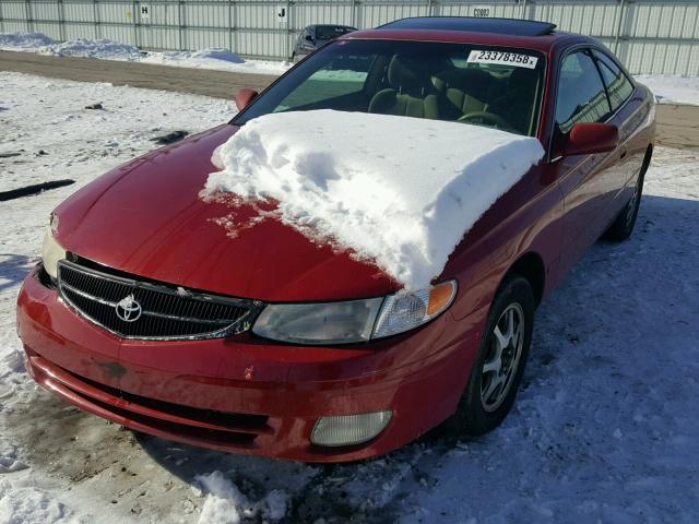 2T1CG22P7XC220136 - 1999 TOYOTA CAMRY SOLA RED photo 2