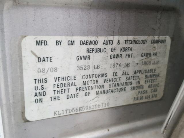 KL1TD56E59B358110 - 2009 CHEVROLET AVEO LS SILVER photo 10