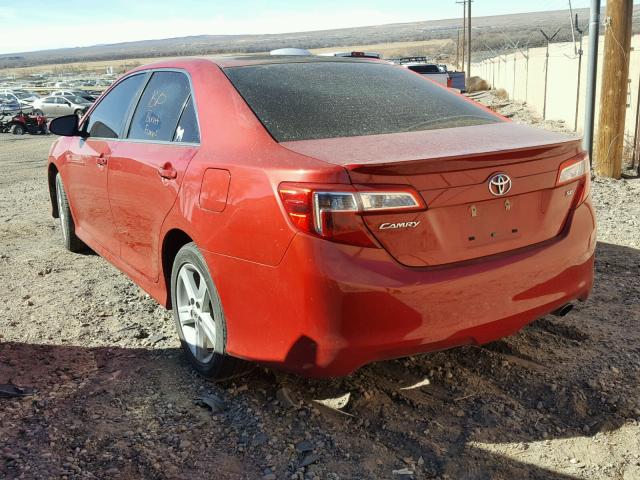 4T1BF1FK4DU654502 - 2013 TOYOTA CAMRY L RED photo 3