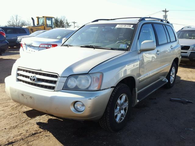 JTEHF21A630112404 - 2003 TOYOTA HIGHLANDER BEIGE photo 2