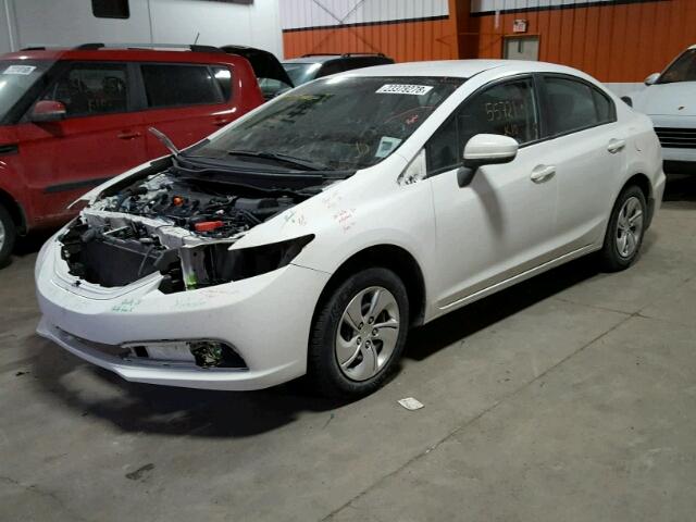 2HGFB2F44EH028561 - 2014 HONDA CIVIC LX WHITE photo 2