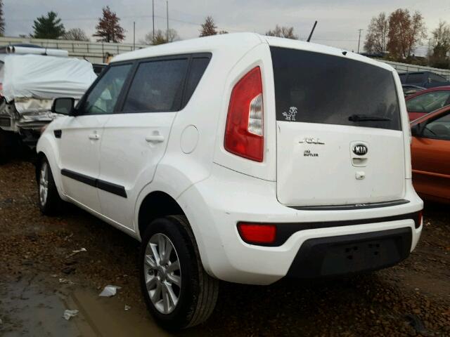 KNDJT2A60D7764468 - 2013 KIA SOUL +/!/S WHITE photo 3