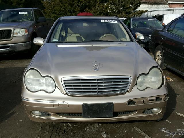 WDBRF61J32F221655 - 2002 MERCEDES-BENZ C 240 BEIGE photo 9