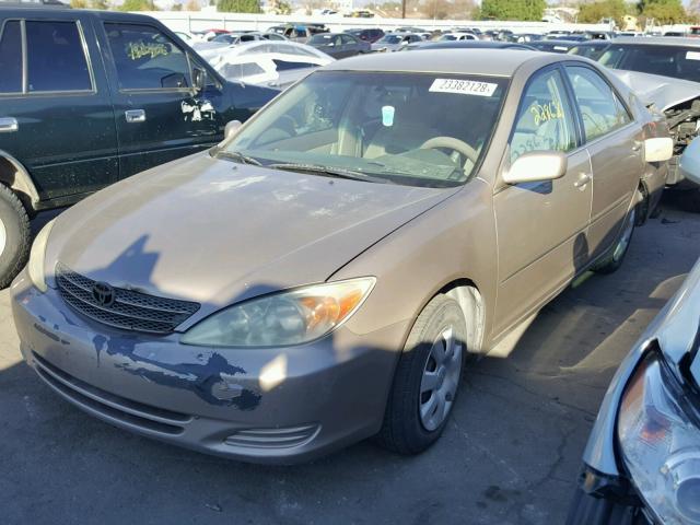 4T1BE32K34U346743 - 2004 TOYOTA CAMRY LE BEIGE photo 2