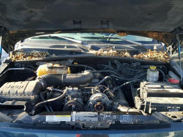 1J4GL38K75W651010 - 2005 JEEP LIBERTY RE GREEN photo 7