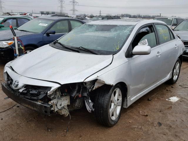 5YFBU4EE9CP054917 - 2012 TOYOTA COROLLA BA SILVER photo 2