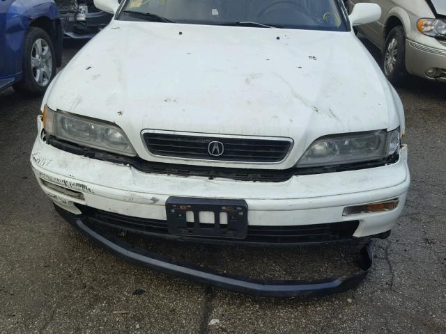 JH4KA7669RC017836 - 1994 ACURA LEGEND L WHITE photo 9