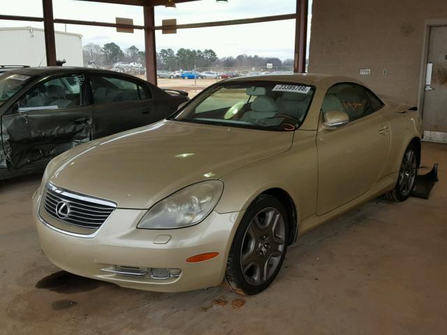 JTHFN48Y769001663 - 2006 LEXUS SC 430 GOLD photo 2