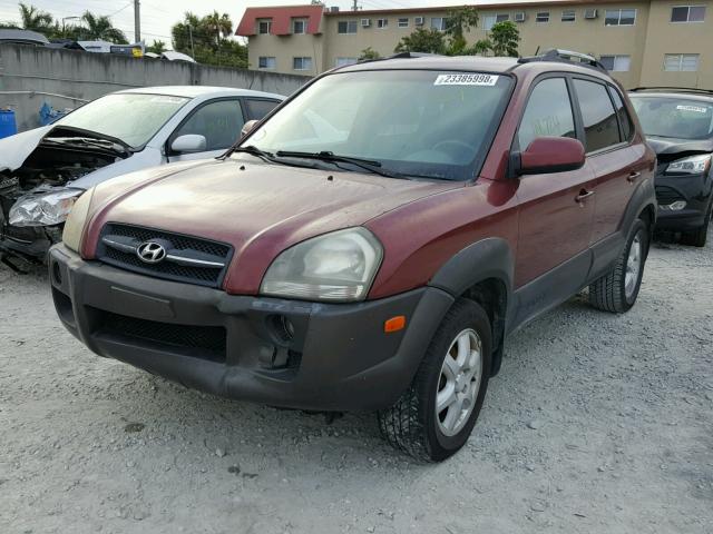 KM8JN12D15U073918 - 2005 HYUNDAI TUCSON GLS RED photo 2