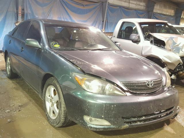 4T1BF30K92U518819 - 2002 TOYOTA CAMRY LE GREEN photo 1