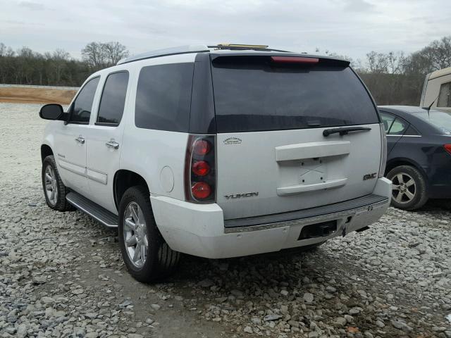 1GKFK63867J279827 - 2007 GMC YUKON DENA WHITE photo 3