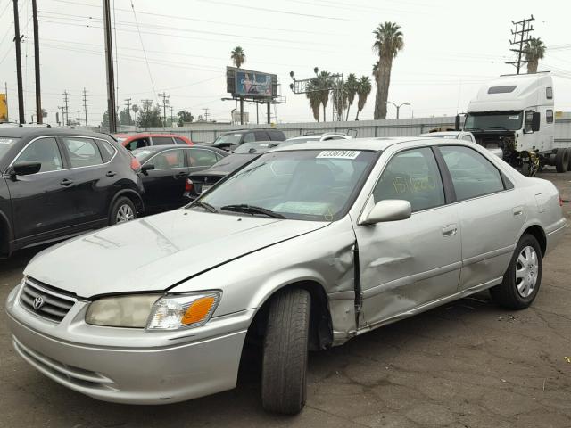 JT2BF22K1Y0287743 - 2000 TOYOTA CAMRY CE SILVER photo 2