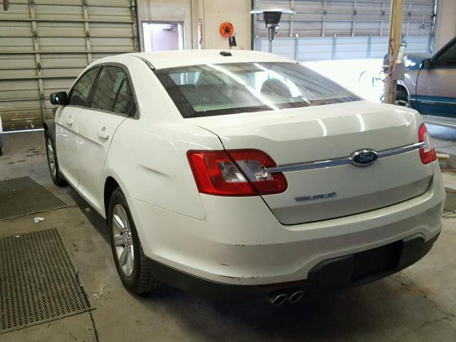 1FAHP2DW0AG152108 - 2010 FORD TAURUS SE WHITE photo 3