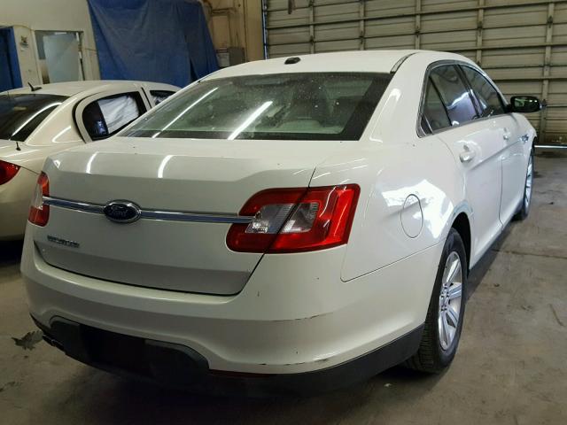 1FAHP2DW0AG152108 - 2010 FORD TAURUS SE WHITE photo 4